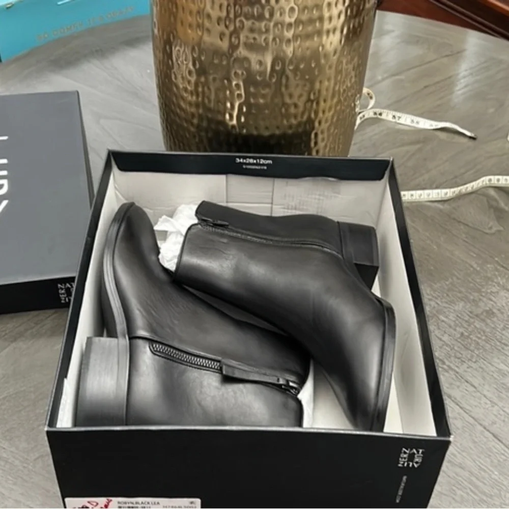 Naturalizer Robyn Black Leather